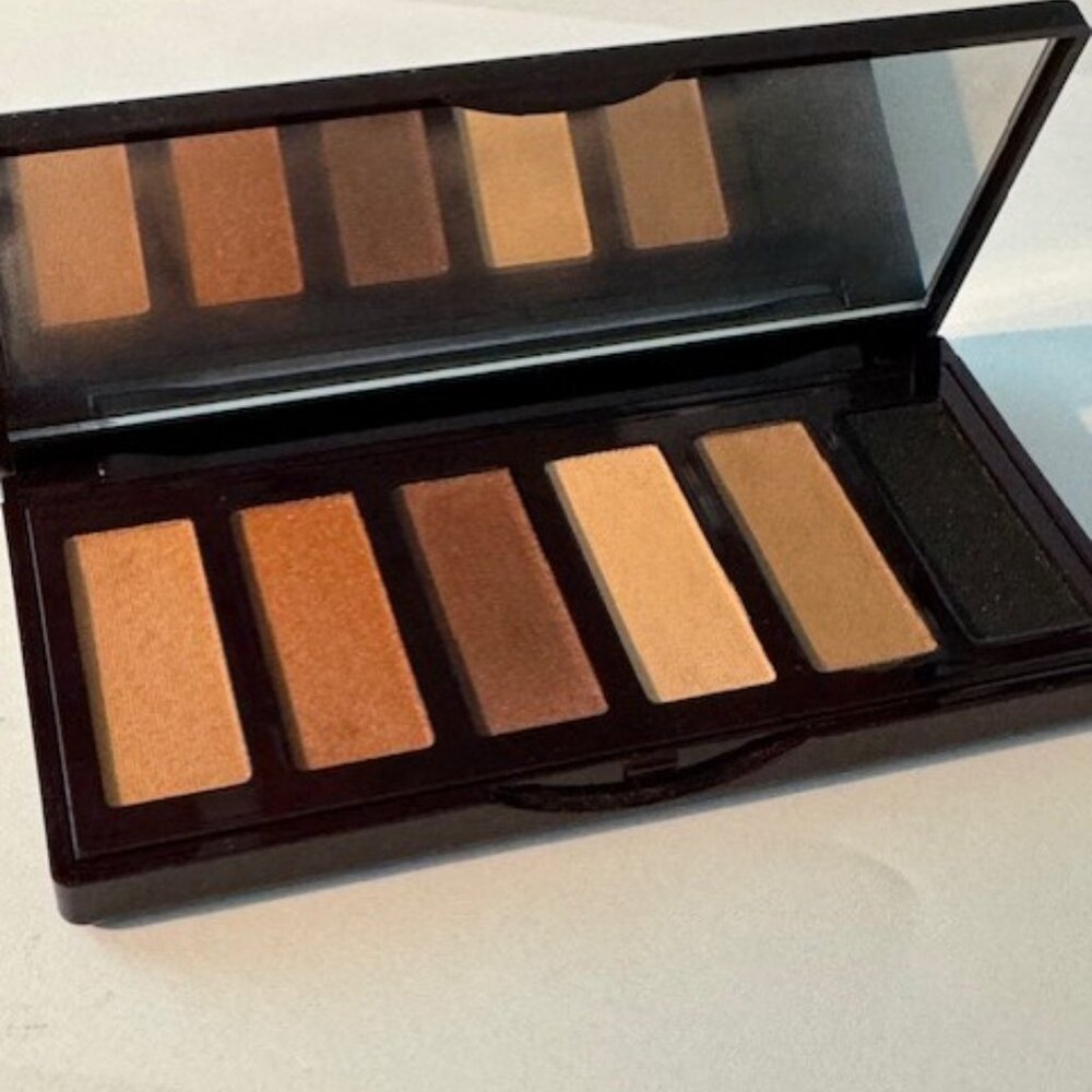Charlotte Tilbury Super Nudes Easy Eyeshadow Palette